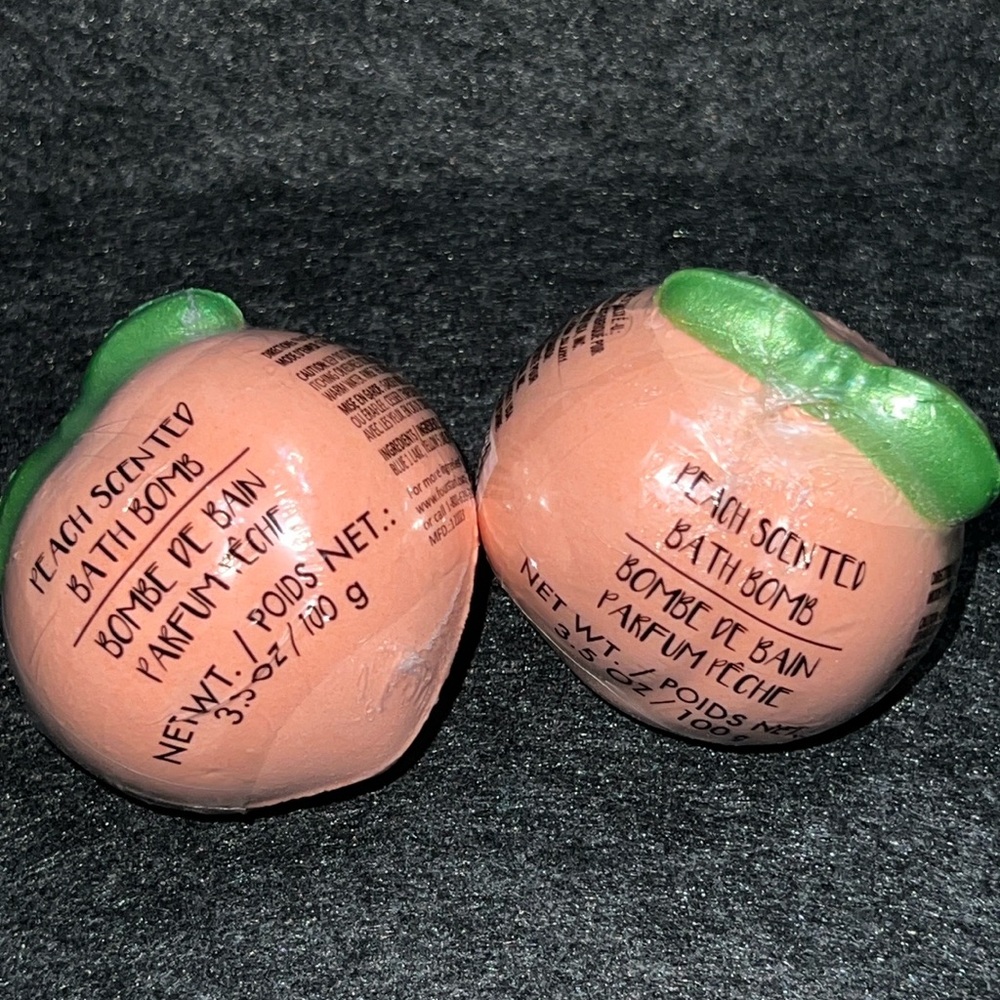 New Set of Two “Georgia” Peach Shaped Scented Bath Bomb
